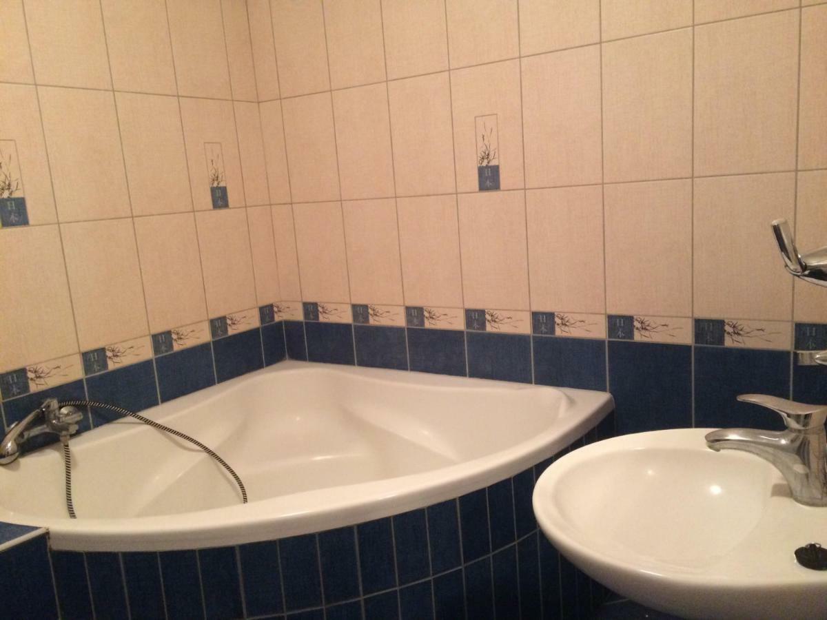 Kristaly Apartman Segedin Dış mekan fotoğraf